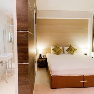 Superior Double Bedroom